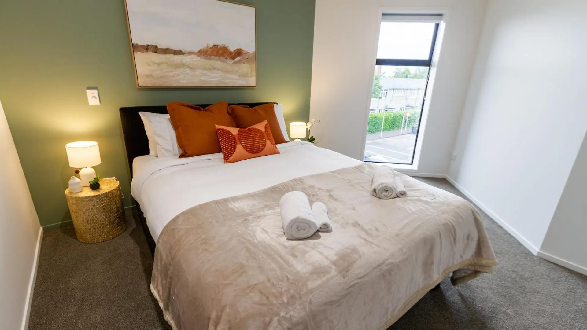 Chic 3-Br Cbd Gem In Christchurch: Prime Location Yeni Zelanda